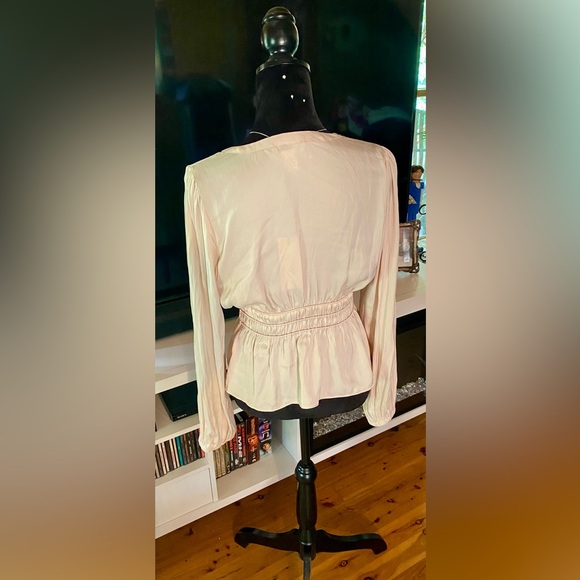 🔥Rachel Zoe Satin Peplum Blouse🔥 NWT - Picture 2 of 9